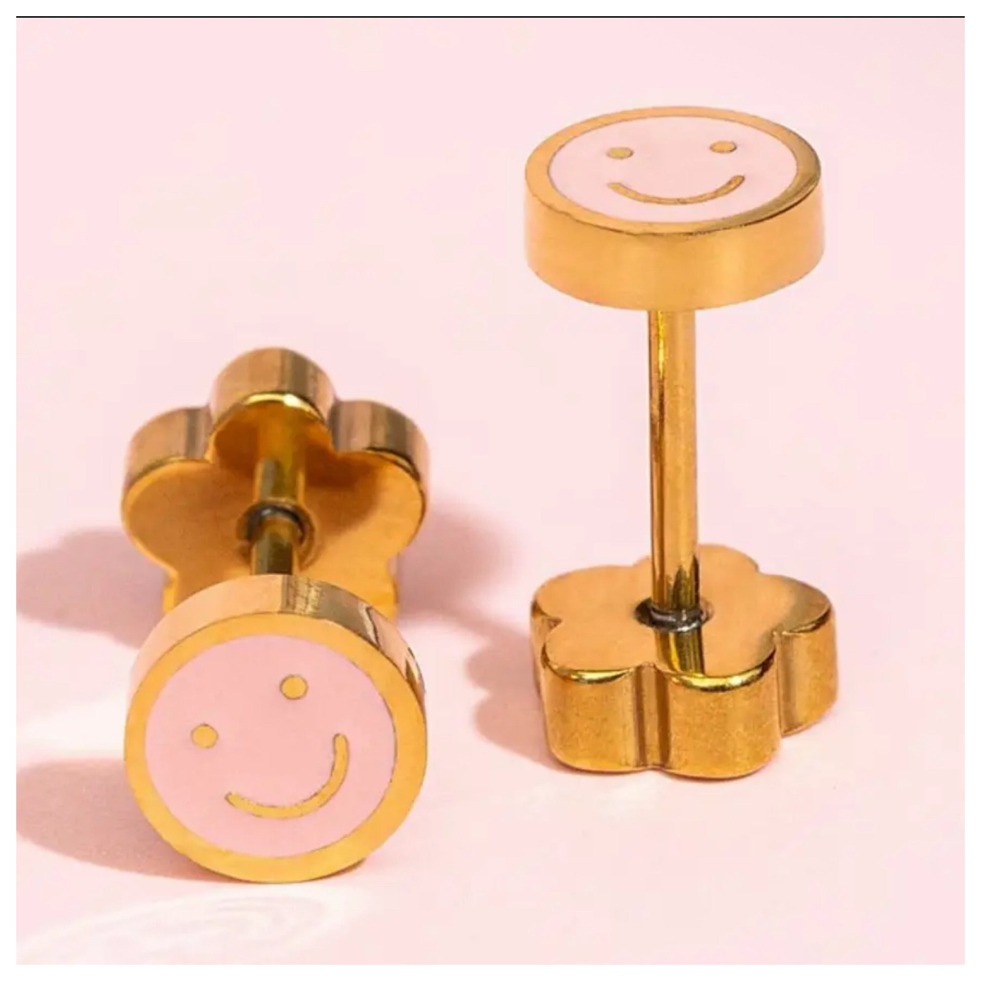 Pierced co pink smiley earrings