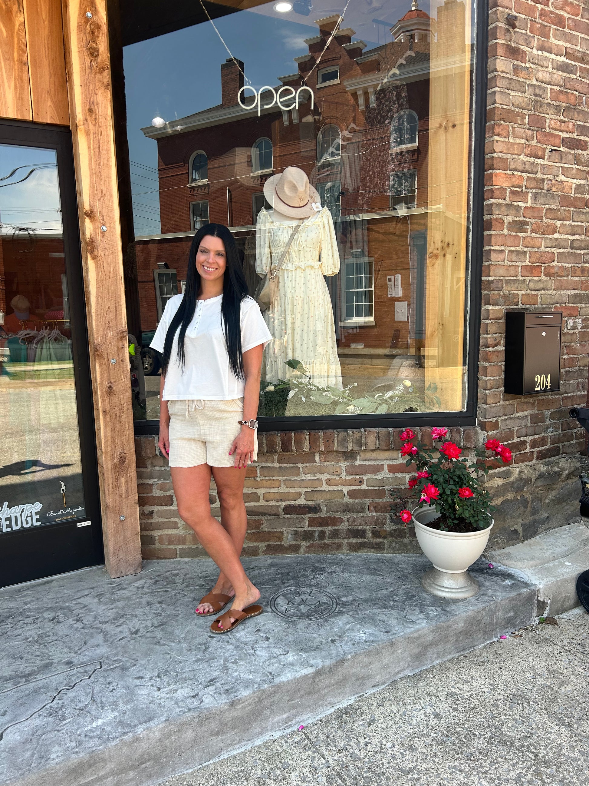 Washed double gauze frayed hem drawstring shorts