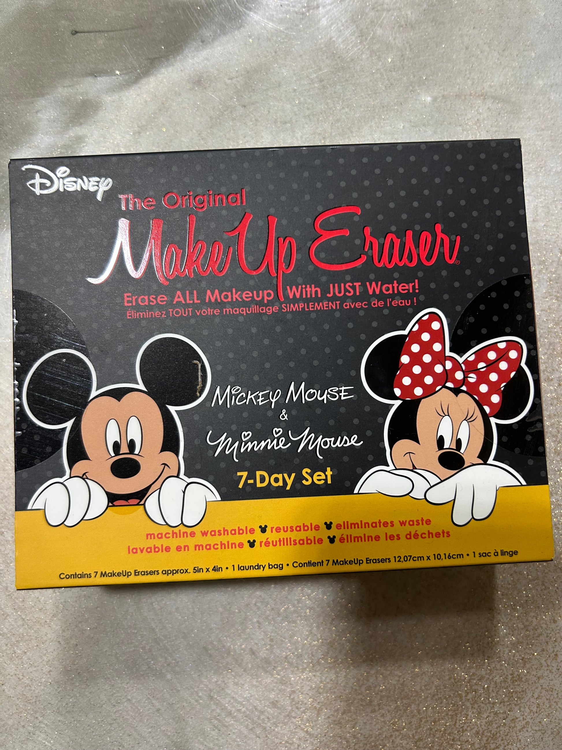 Disney Mickey and Minnie Makeup Eraser Set