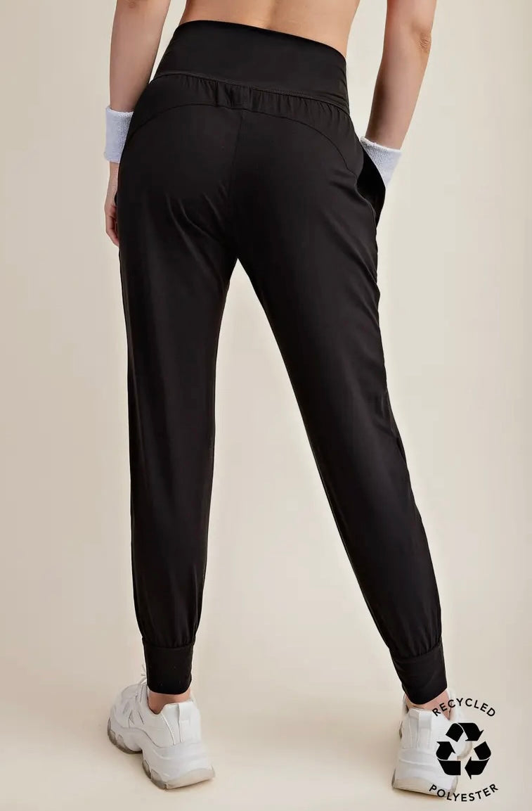 Butter Soft Joggers W/ Pockets