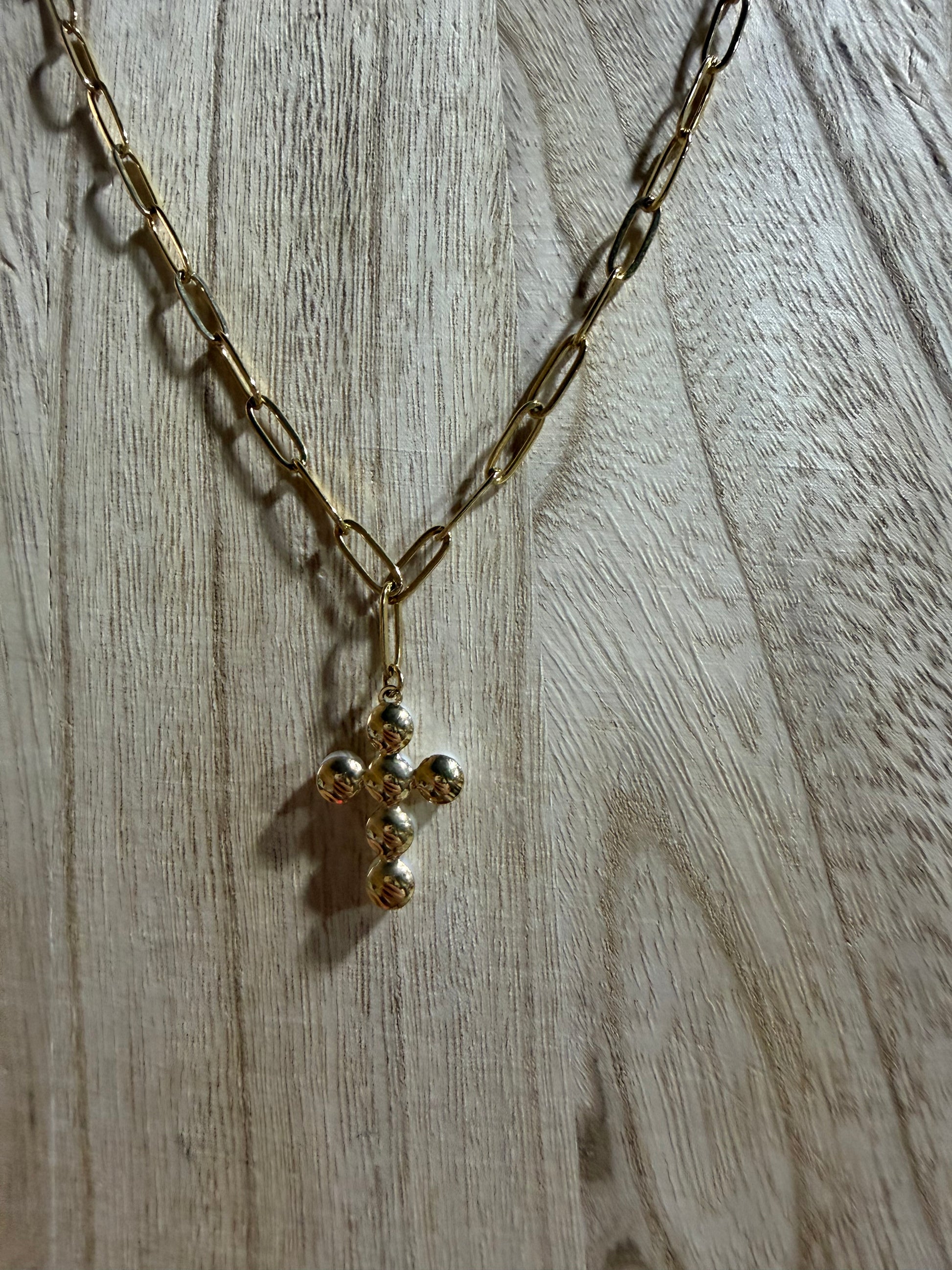 Reversible pearl/gold cross on paper life chain
