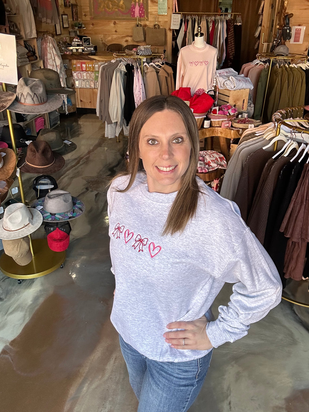Bow Heart Embroidery Sweatshirt